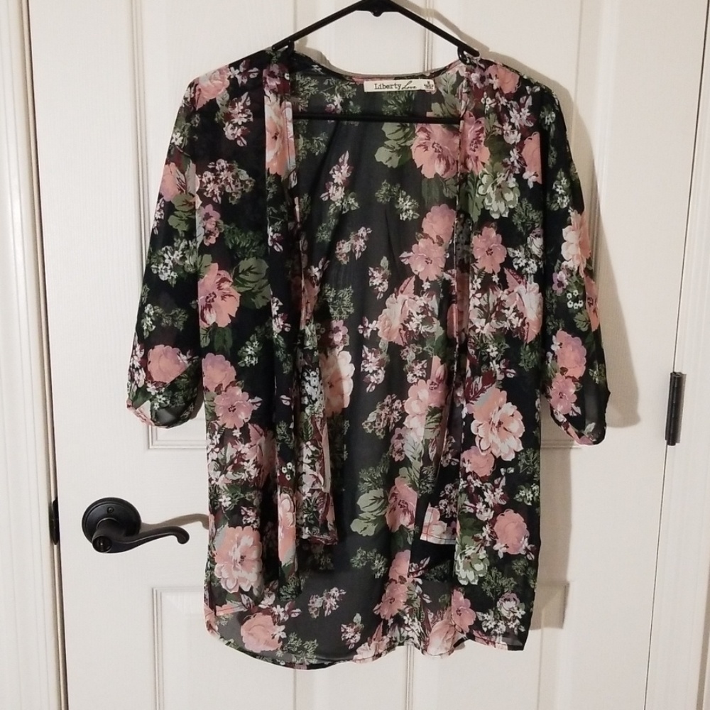 Black Floral Kimono